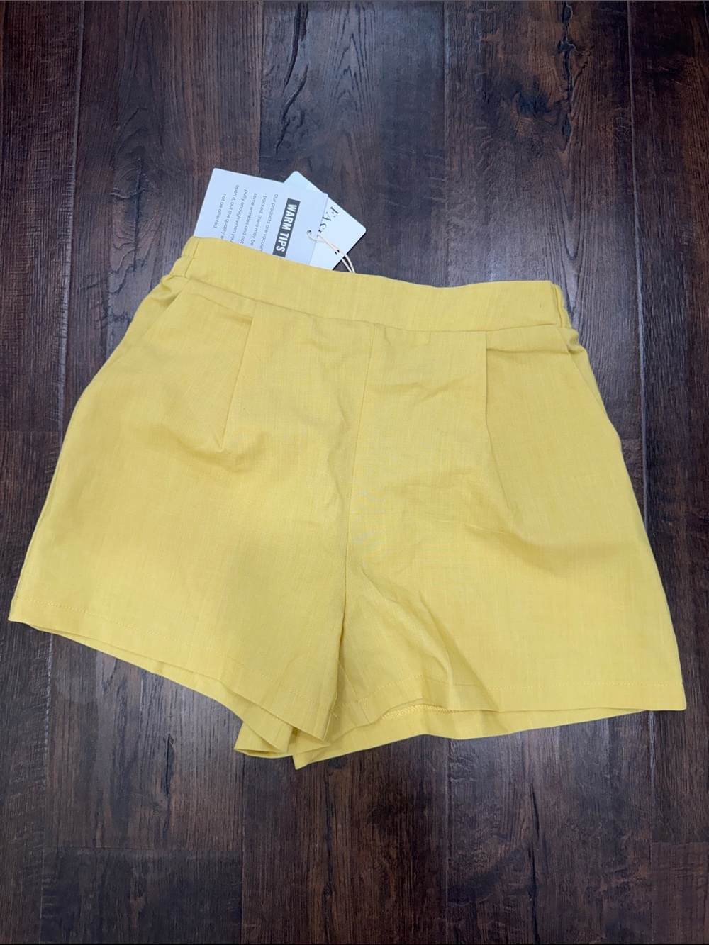 Amazon Yellow High-Waist Linen-Blend Women’s Shorts XS